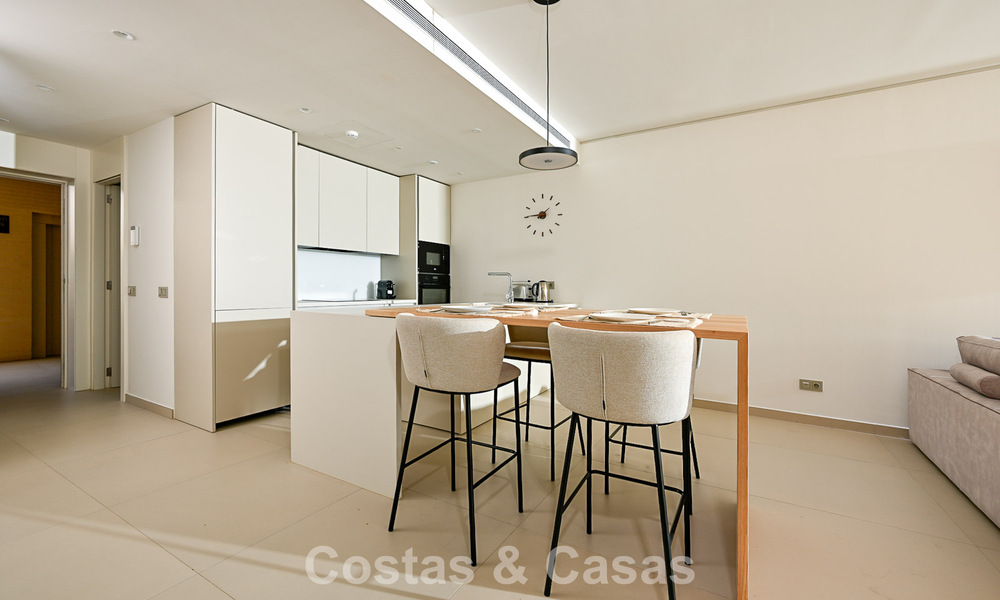 High-quality ground-floor apartment with private garden and pool for sale in Fuengirola, Costa del Sol 796595