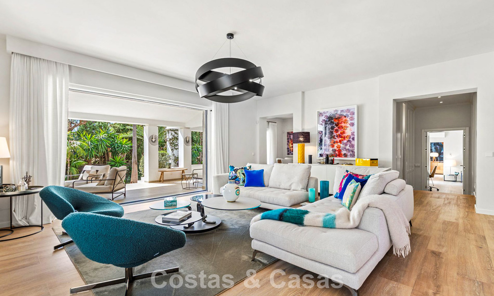 Elegant luxury villa with absolute privacy for sale on Marbella’s Golden Mile 796640