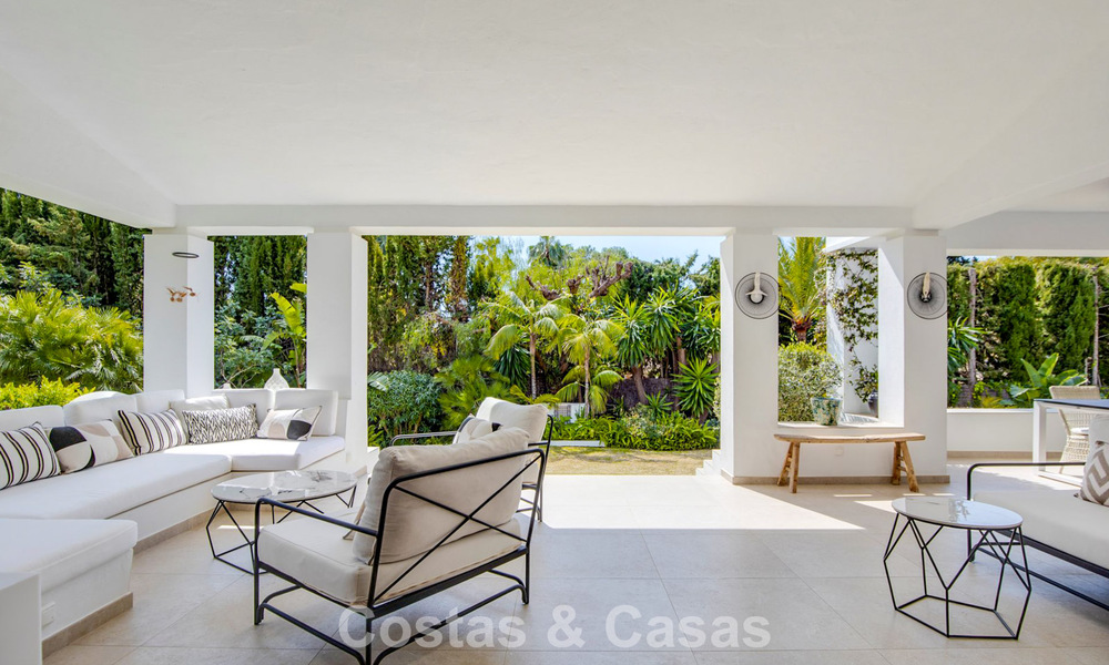 Elegant luxury villa with absolute privacy for sale on Marbella’s Golden Mile 796646