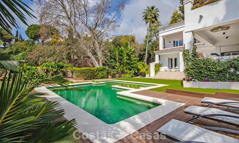 Elegant luxury villa with absolute privacy for sale on Marbella’s Golden Mile 796648