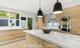 Elegant luxury villa with absolute privacy for sale on Marbella’s Golden Mile 796658 