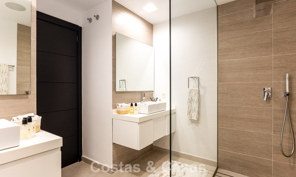 Advanced luxury frontline golf villa for sale in nueva andalucía’s golf valley, Marbella 796707