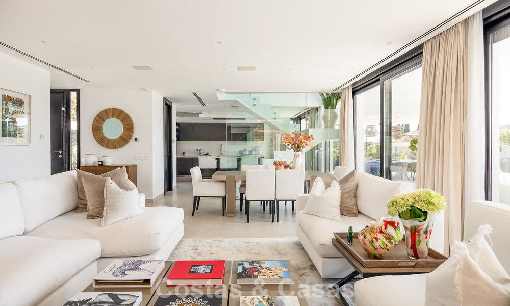 Advanced luxury frontline golf villa for sale in nueva andalucía’s golf valley, Marbella 796720