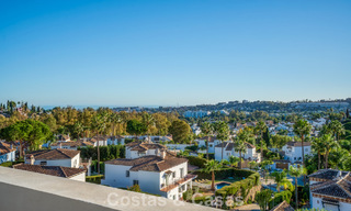 Luxurious duplex penthouse for sale in a gated complex in nueva andalucía’s golf valley, Marbella 796748 