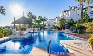 Luxurious duplex penthouse for sale in a gated complex in nueva andalucía’s golf valley, Marbella 796753 