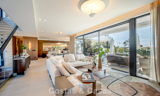 Exclusive, modern luxury villa for sale within walking distance to the beach in Eastern Marbella 796884 