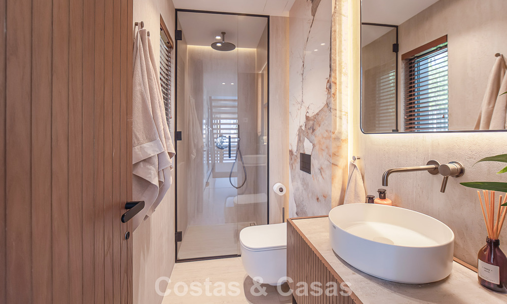 Exclusive, modern luxury villa for sale within walking distance to the beach in Eastern Marbella 796886