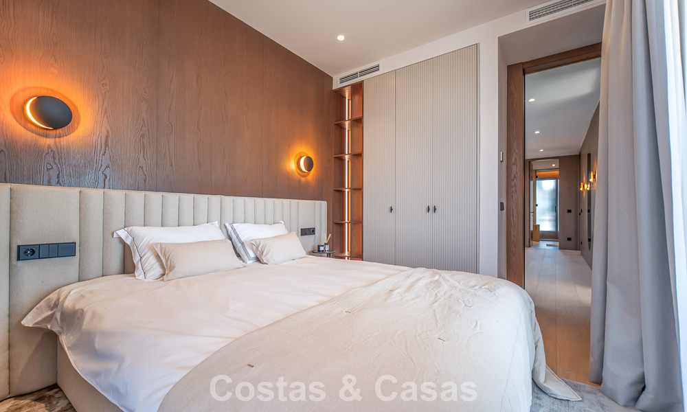 Exclusive, modern luxury villa for sale within walking distance to the beach in Eastern Marbella 796891