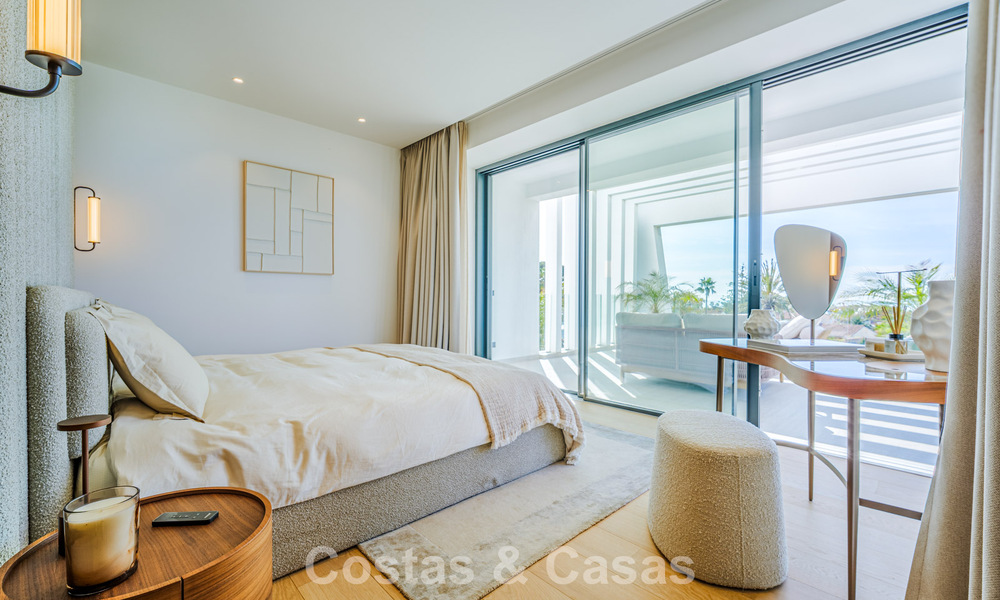 Exclusive, modern luxury villa for sale within walking distance to the beach in Eastern Marbella 796892
