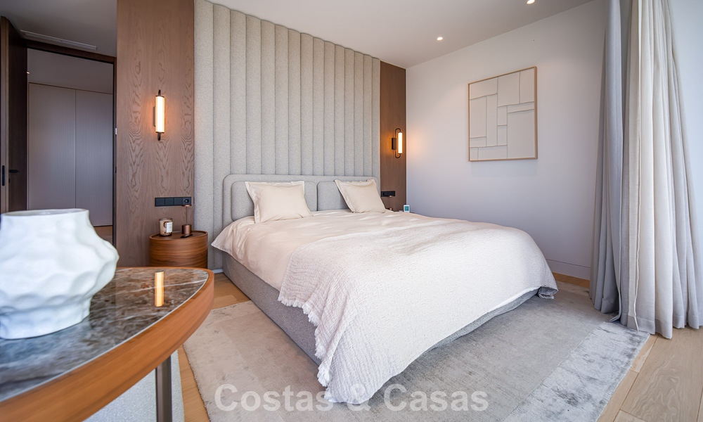 Exclusive, modern luxury villa for sale within walking distance to the beach in Eastern Marbella 796894