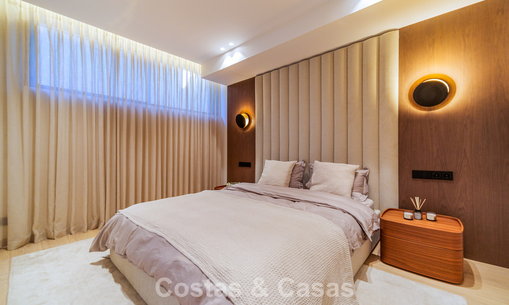 Exclusive, modern luxury villa for sale within walking distance to the beach in Eastern Marbella 796910