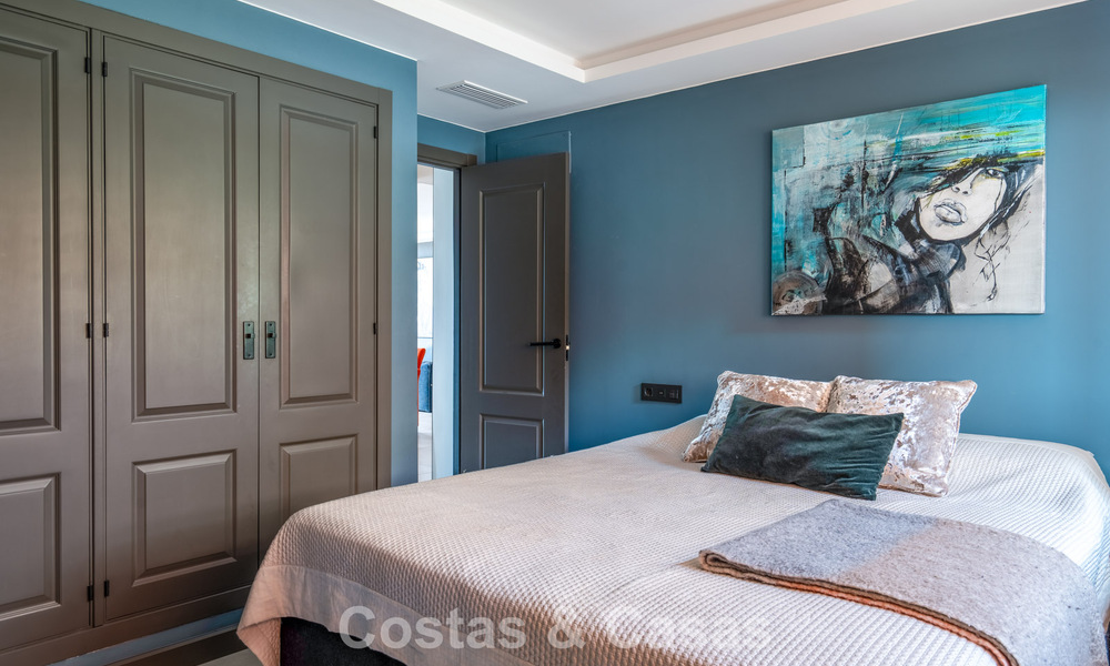 Spacious apartment with panoramic golf and sea views for sale in Nueva Andalucía, Marbella 796921