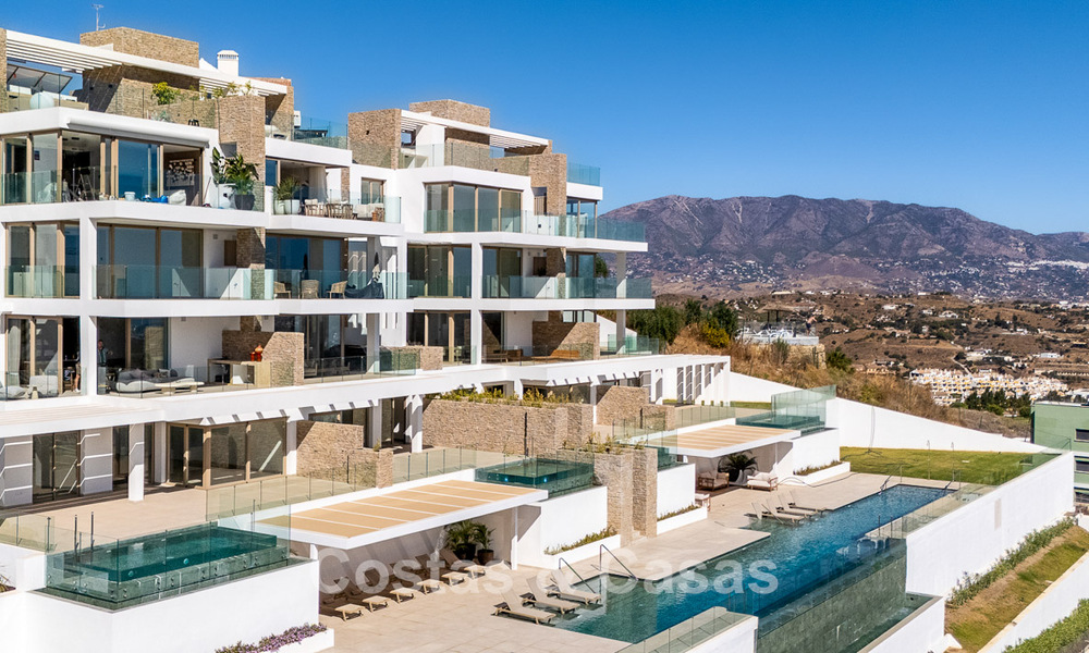 Move-in ready! Luxurious, modern apartments with panoramic sea views for sale in Mijas’ Golf Valley on the Costa del Sol 797090