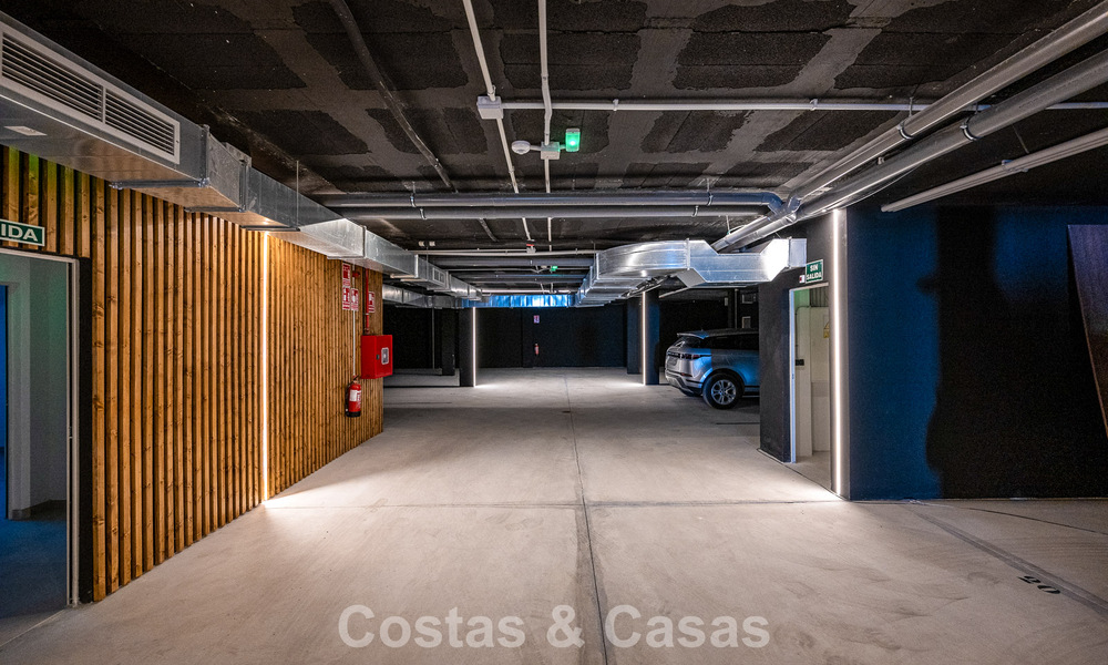 Move-in ready! Luxurious, modern apartments with panoramic sea views for sale in Mijas’ Golf Valley on the Costa del Sol 797101