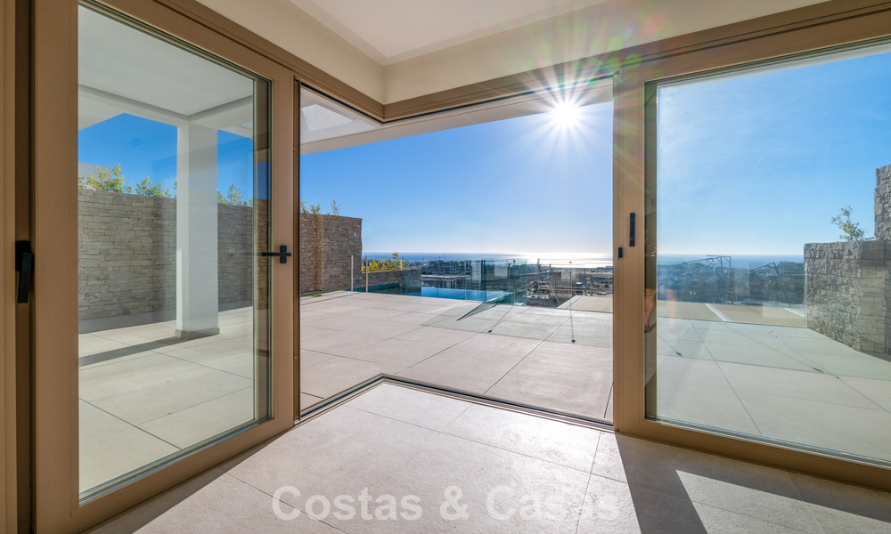 Move-in ready! Luxurious, modern apartments with panoramic sea views for sale in Mijas’ Golf Valley on the Costa del Sol 797110