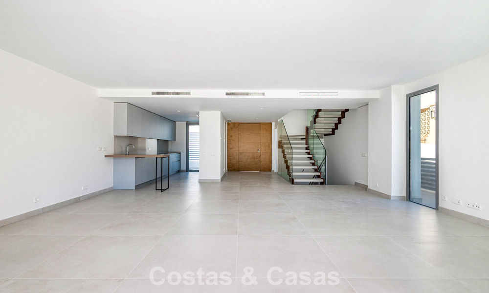 Luxurious semi-detached villa for sale close to amenities in Guadalmina Golf and San Pedro Centre, Marbella 797174