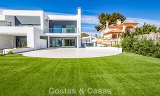 Luxurious semi-detached villa for sale close to amenities in Guadalmina Golf and San Pedro Centre, Marbella 797177 