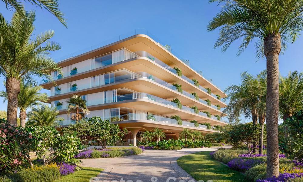 Launch! Avant-garde luxury apartments for sale with sea views, just a stone’s throw from the beach and promenade in Estepona 797185