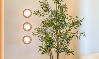 Elegant renovated apartment for sale within walking distance of the beach on the New Golden Mile between Marbella and Estepona 797209 