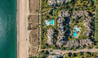Elegant renovated apartment for sale within walking distance of the beach on the New Golden Mile between Marbella and Estepona 797229