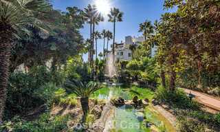 Elegant renovated apartment for sale within walking distance of the beach on the New Golden Mile between Marbella and Estepona 797232 