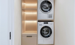 Elegant renovated apartment for sale within walking distance of the beach on the New Golden Mile between Marbella and Estepona 797240 