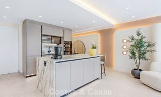 Elegant renovated apartment for sale within walking distance of the beach on the New Golden Mile between Marbella and Estepona 797245 