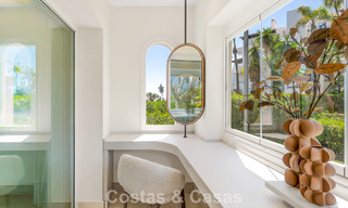 Elegant renovated apartment for sale within walking distance of the beach on the New Golden Mile between Marbella and Estepona 797251 
