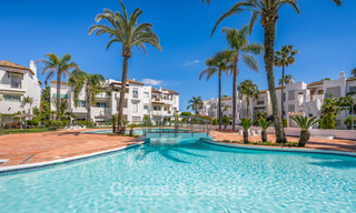 Elegant renovated apartment for sale within walking distance of the beach on the New Golden Mile between Marbella and Estepona 797257 