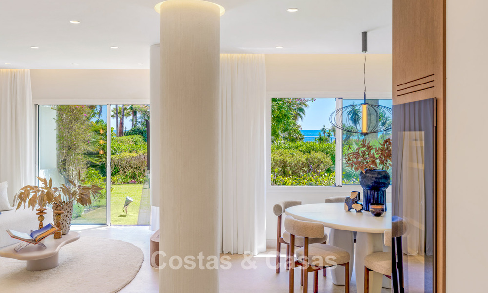 Elegant renovated apartment for sale within walking distance of the beach on the New Golden Mile between Marbella and Estepona 797260