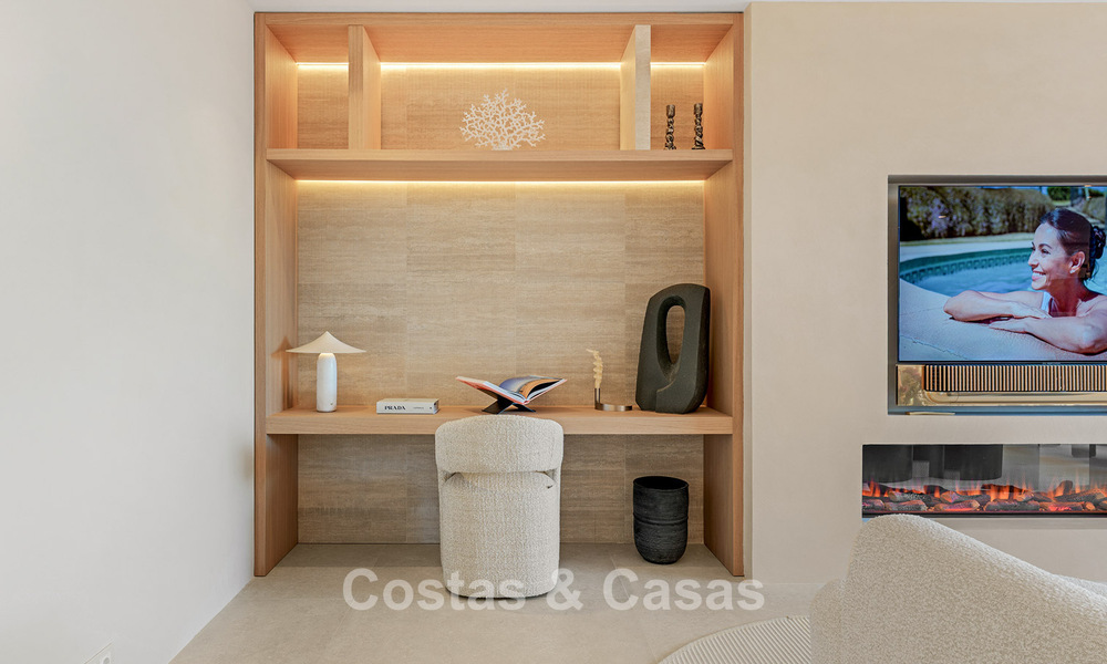 Luxury duplex penthouse for sale in a five-star beachfront complex on the New Golden Mile between Marbella and Estepona 797756