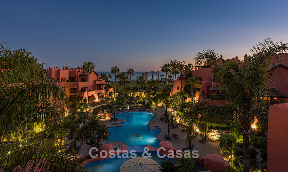 Luxury duplex penthouse for sale in a five-star beachfront complex on the New Golden Mile between Marbella and Estepona 797760