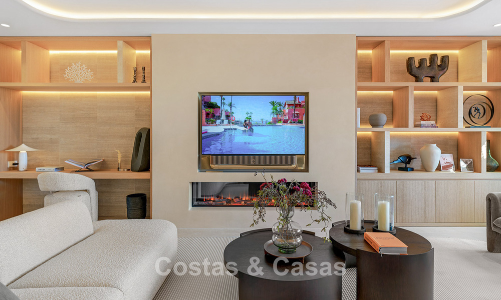 Luxury duplex penthouse for sale in a five-star beachfront complex on the New Golden Mile between Marbella and Estepona 797769
