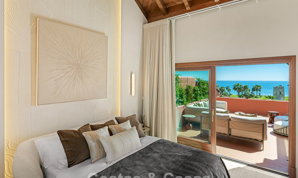 Luxury duplex penthouse for sale in a five-star beachfront complex on the New Golden Mile between Marbella and Estepona 797779