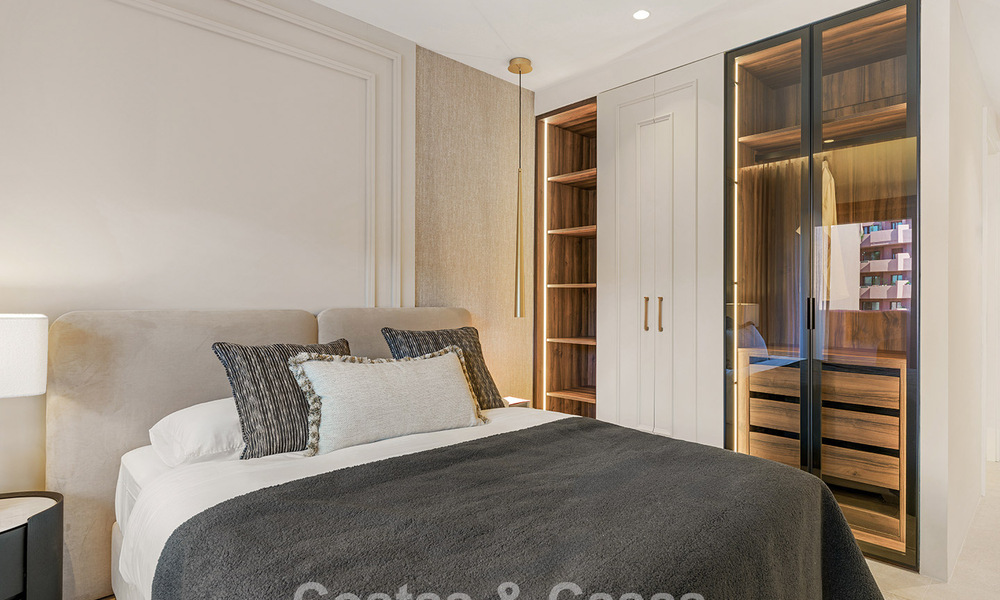 Luxury duplex penthouse for sale in a five-star beachfront complex on the New Golden Mile between Marbella and Estepona 797781