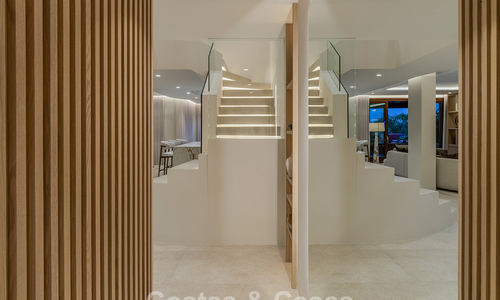 Luxury duplex penthouse for sale in a five-star beachfront complex on the New Golden Mile between Marbella and Estepona 797782