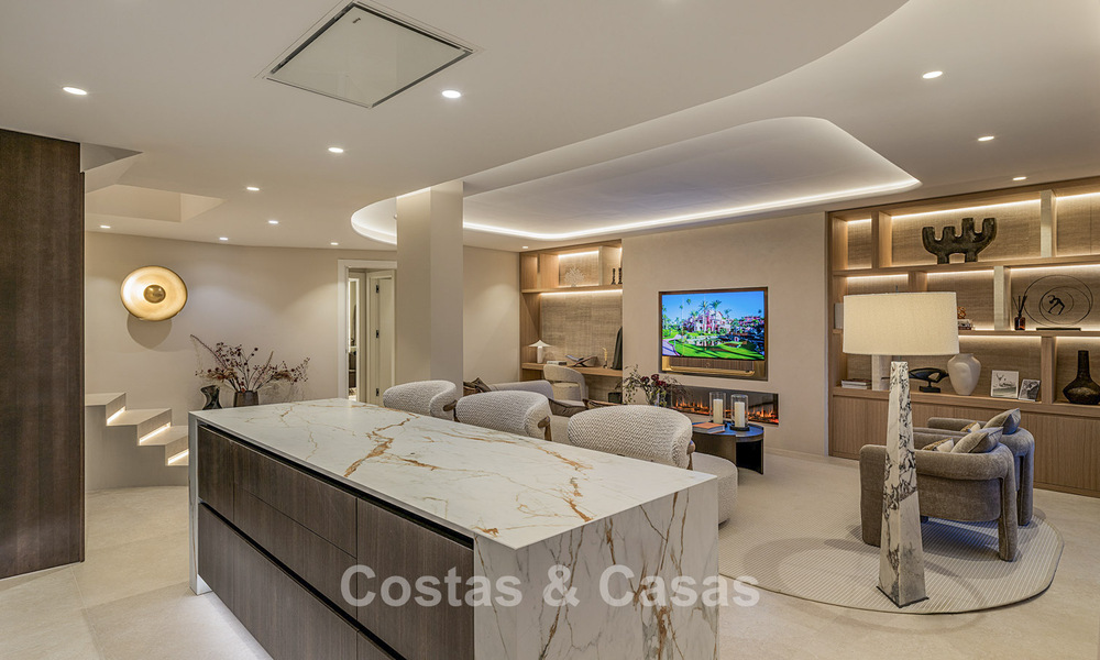Luxury duplex penthouse for sale in a five-star beachfront complex on the New Golden Mile between Marbella and Estepona 797783