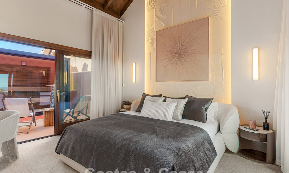 Luxury duplex penthouse for sale in a five-star beachfront complex on the New Golden Mile between Marbella and Estepona 797791