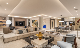 Sophisticated luxury villa for sale in an exclusive, peaceful gated community on Marbella’s Golden Mile 798017 
