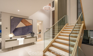 Sophisticated luxury villa for sale in an exclusive, peaceful gated community on Marbella’s Golden Mile 798018 