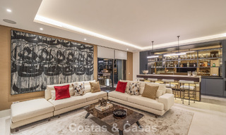 Sophisticated luxury villa for sale in an exclusive, peaceful gated community on Marbella’s Golden Mile 798022 