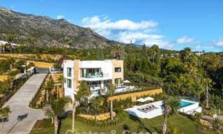 Sophisticated luxury villa for sale in an exclusive, peaceful gated community on Marbella’s Golden Mile 798040 
