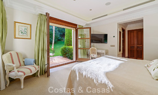 Remarkable Spanish luxury villa with sea view for sale in a green oasis on Marbella’s Golden Mile 798170 