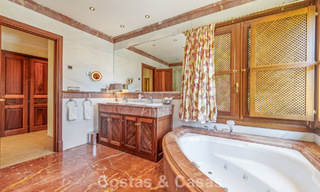 Remarkable Spanish luxury villa with sea view for sale in a green oasis on Marbella’s Golden Mile 798184 