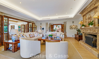 Remarkable Spanish luxury villa with sea view for sale in a green oasis on Marbella’s Golden Mile 798197 