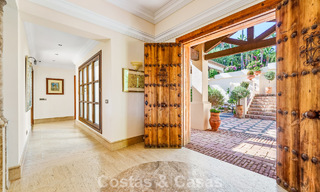 Remarkable Spanish luxury villa with sea view for sale in a green oasis on Marbella’s Golden Mile 798198 
