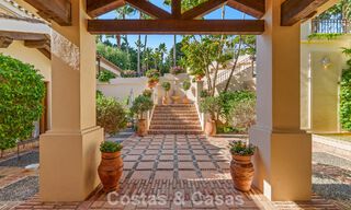 Remarkable Spanish luxury villa with sea view for sale in a green oasis on Marbella’s Golden Mile 798209 