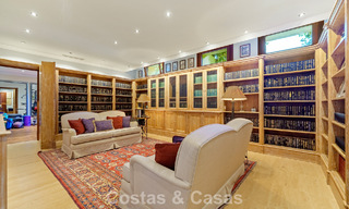 Remarkable Spanish luxury villa with sea view for sale in a green oasis on Marbella’s Golden Mile 798216 