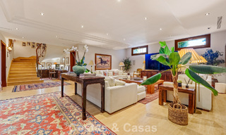 Remarkable Spanish luxury villa with sea view for sale in a green oasis on Marbella’s Golden Mile 798218 