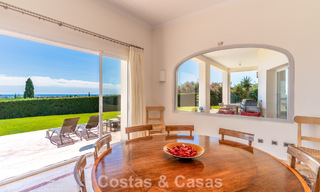 Exclusive Mediterranean-style villa for sale on a spacious plot in Marbella - Benahavís 797055 